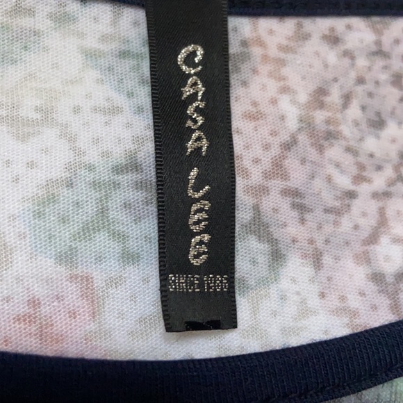 Floral printed tunic in size M - Picture 4 of 5